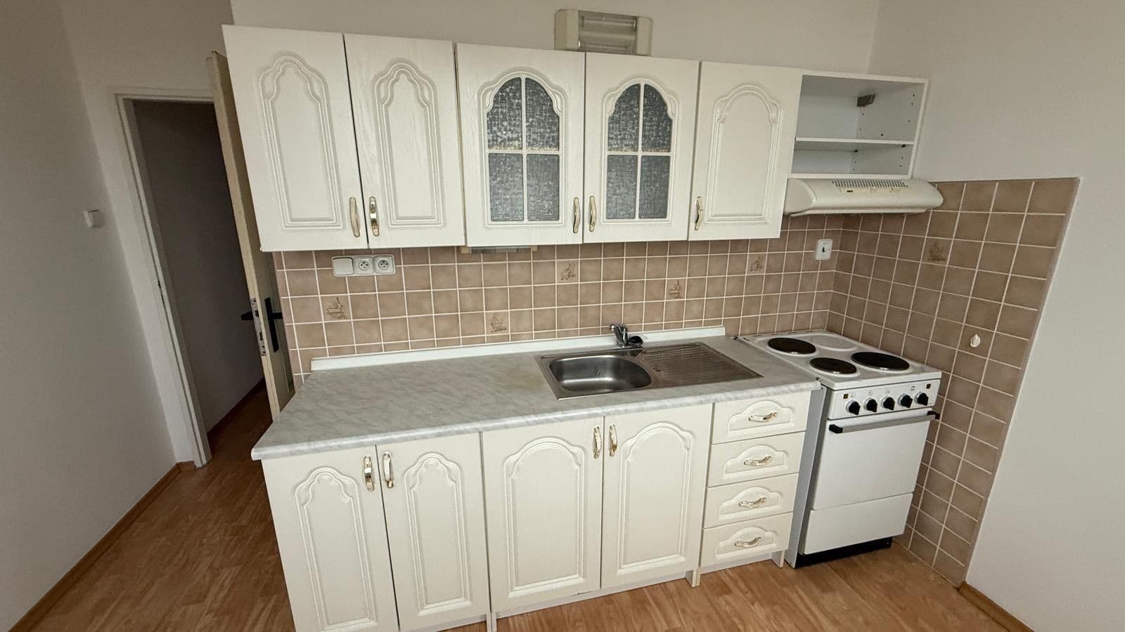 Pronájem bytu 1+1 42 m², Jiřího Wolkera, Most, Ústecký kraj Pronájem bytu 1+1 42 m², Jiřího Wolkera, Most, Ústecký kraj