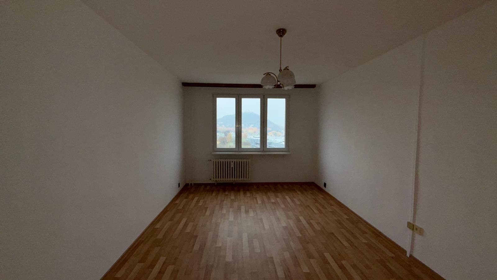 Pronájem bytu 1+1 42 m², Jiřího Wolkera, Most, Ústecký kraj Pronájem bytu 1+1 42 m², Jiřího Wolkera, Most, Ústecký kraj