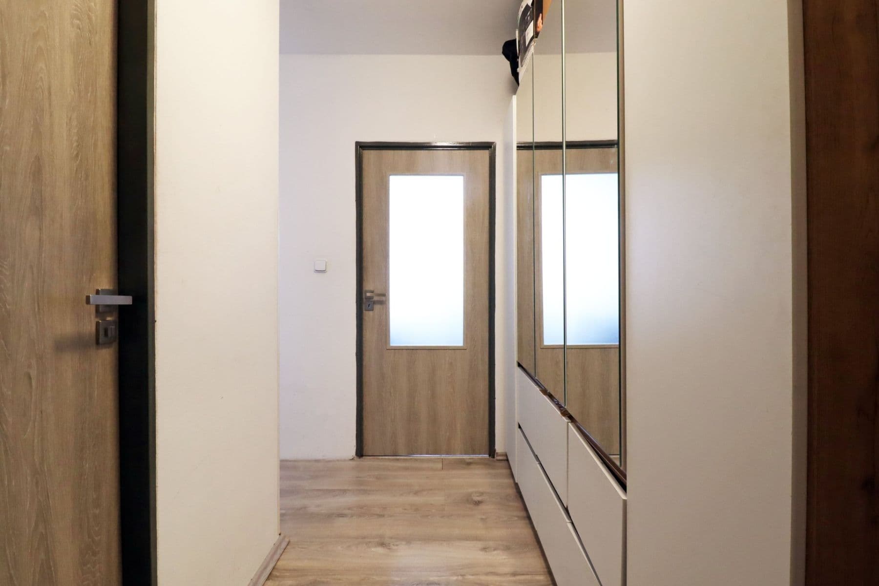 Pronájem bytu 2+kk 43 m², Ovčí hájek, Praha, Praha Pronájem bytu 2+kk 43 m², Ovčí hájek, Praha, Praha