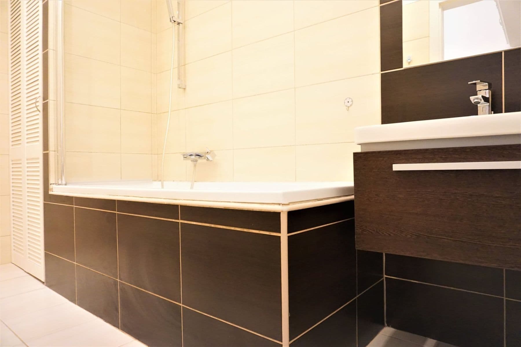 Pronájem bytu 3+kk 55 m², náměstí Hrdinů, Praha, Praha Pronájem bytu 3+kk 55 m², náměstí Hrdinů, Praha, Praha