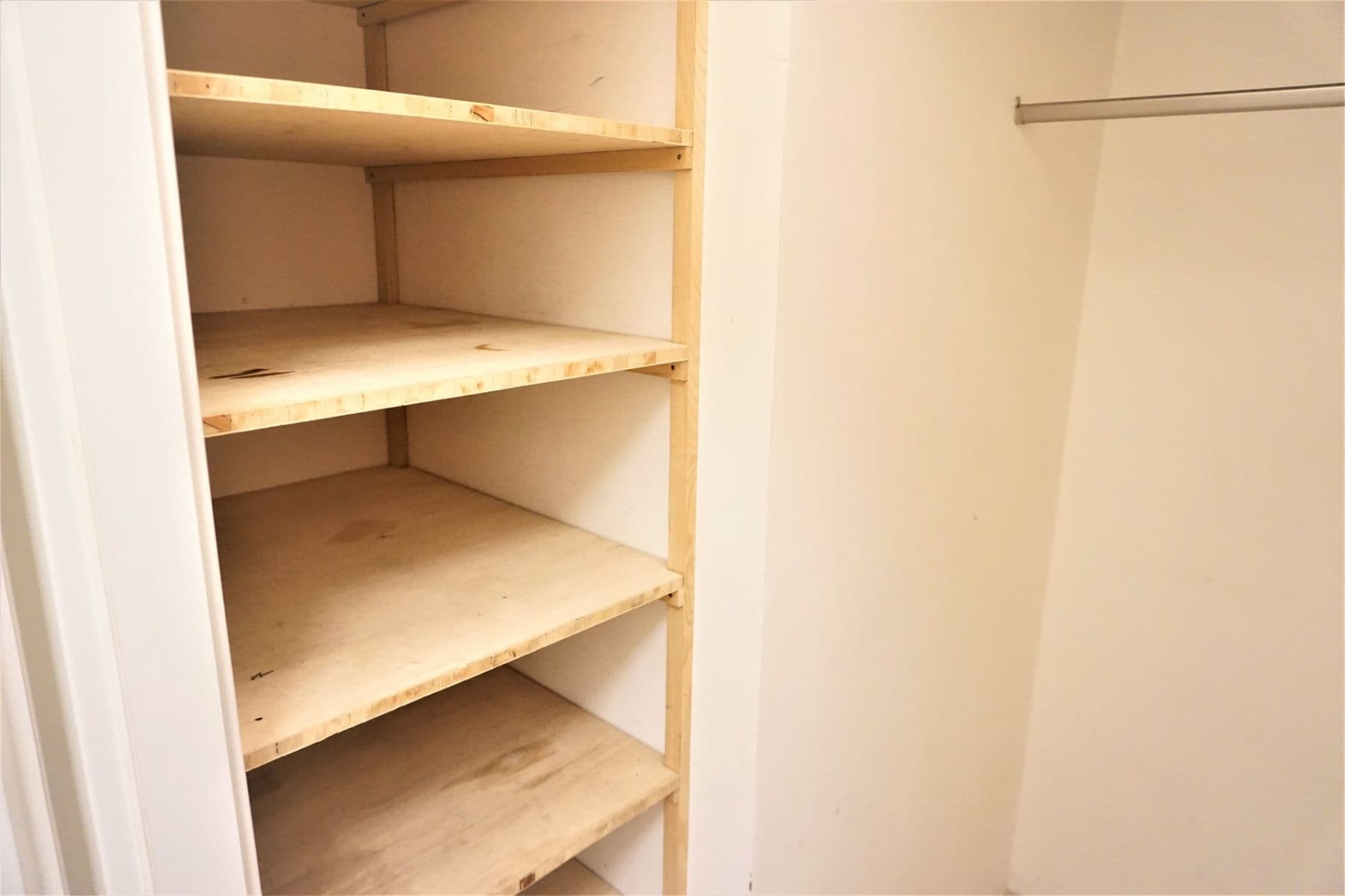 Pronájem bytu 3+kk 55 m², náměstí Hrdinů, Praha, Praha Pronájem bytu 3+kk 55 m², náměstí Hrdinů, Praha, Praha