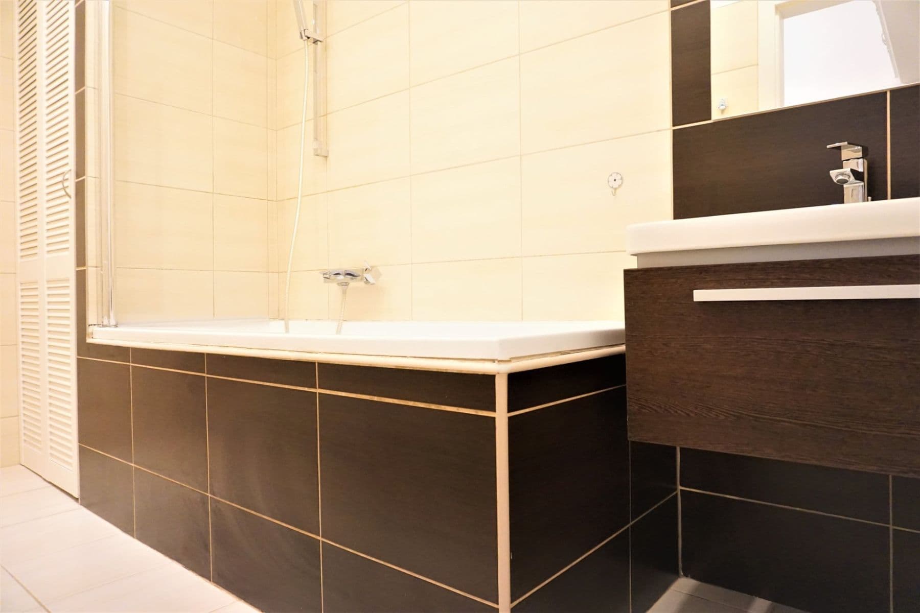 Pronájem bytu 3+kk 55 m², náměstí Hrdinů, Praha, Praha Pronájem bytu 3+kk 55 m², náměstí Hrdinů, Praha, Praha