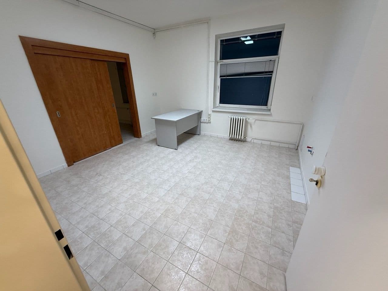 Pronájem nebytového prostoru 127 m², U Vlečky, Ústí nad Labem, Ústecký kraj Pronájem nebytového prostoru 127 m², U Vlečky, Ústí nad Labem, Ústecký kraj