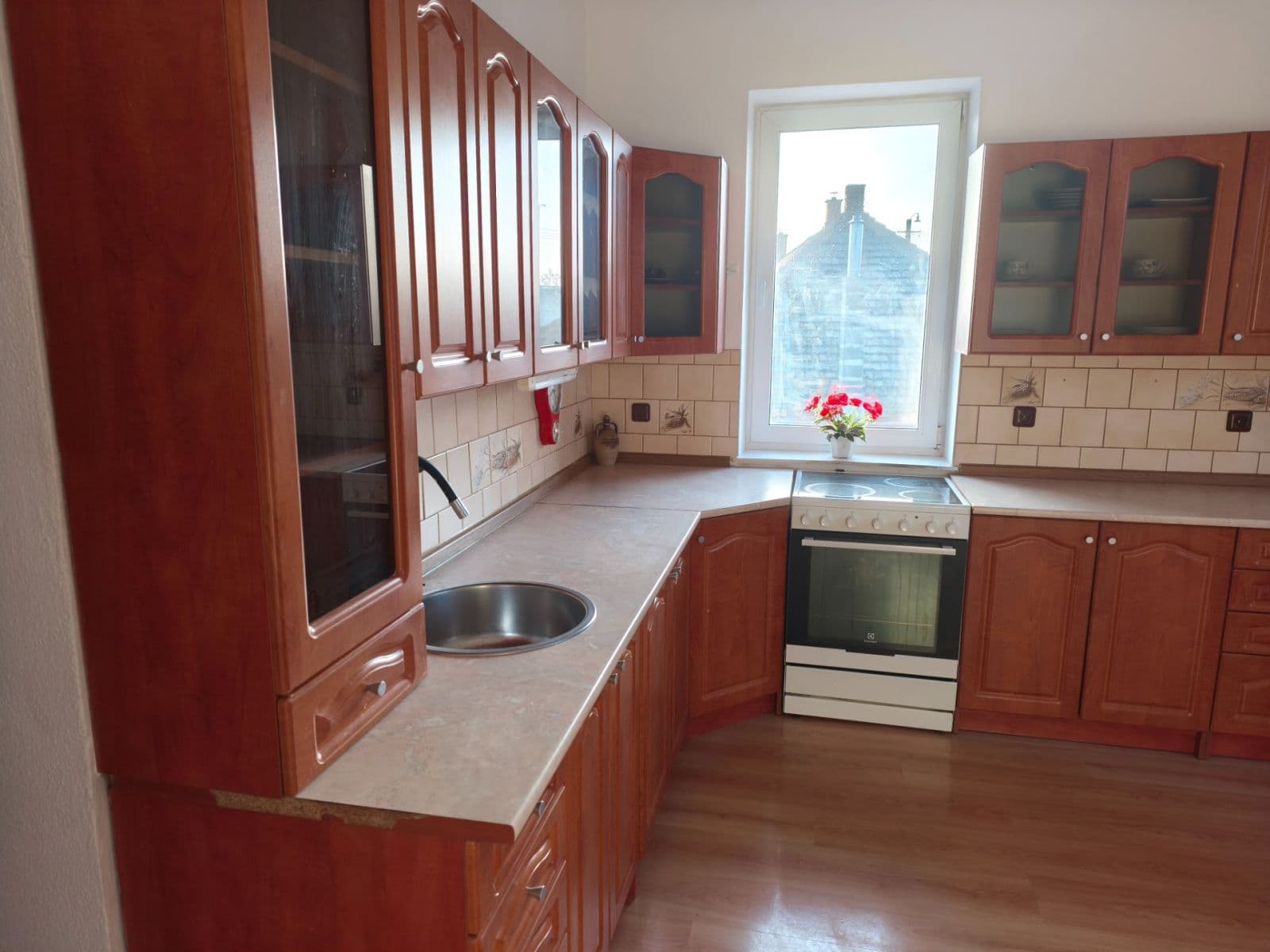 Pronájem bytu 3+1 120 m², Vraňany, Středočeský kraj Pronájem bytu 3+1 120 m², Vraňany, Středočeský kraj