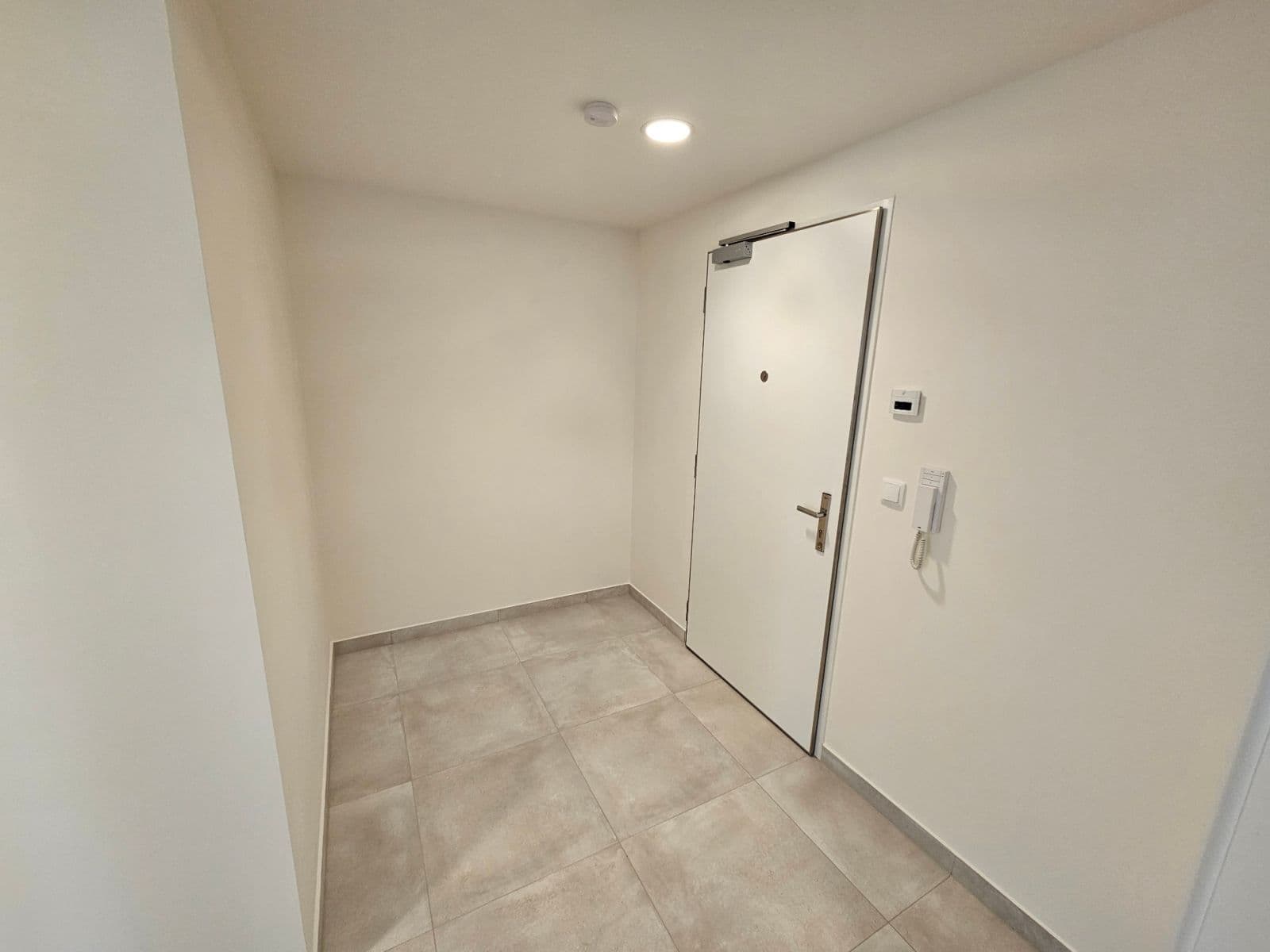 Pronájem bytu 2+kk 61 m², Poděbradská, Praha, Praha Pronájem bytu 2+kk 61 m², Poděbradská, Praha, Praha