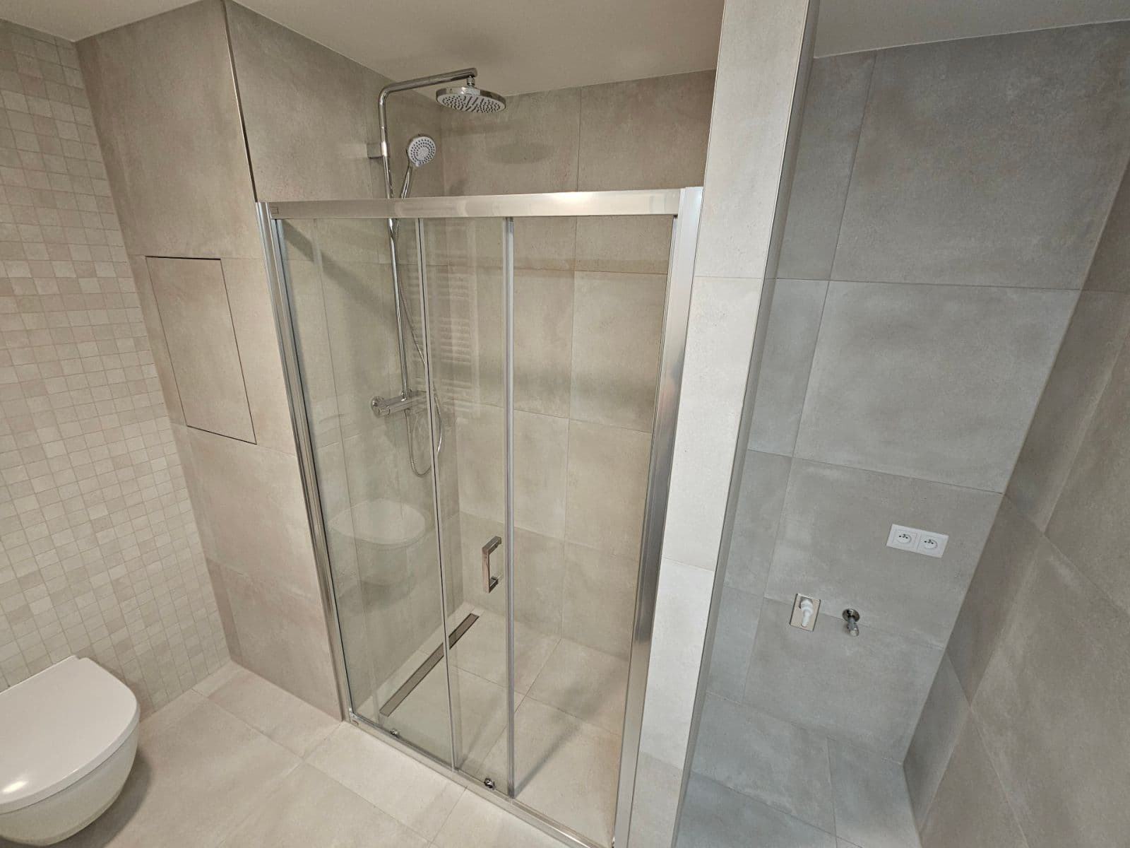 Pronájem bytu 2+kk 61 m², Poděbradská, Praha, Praha Pronájem bytu 2+kk 61 m², Poděbradská, Praha, Praha