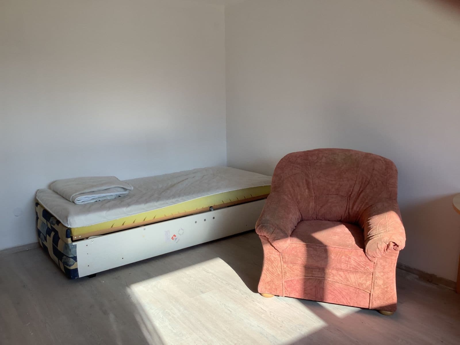 Pronájem bytu 1+1 42 m², Zemkova, Brno, Jihomoravský kraj Pronájem bytu 1+1 42 m², Zemkova, Brno, Jihomoravský kraj