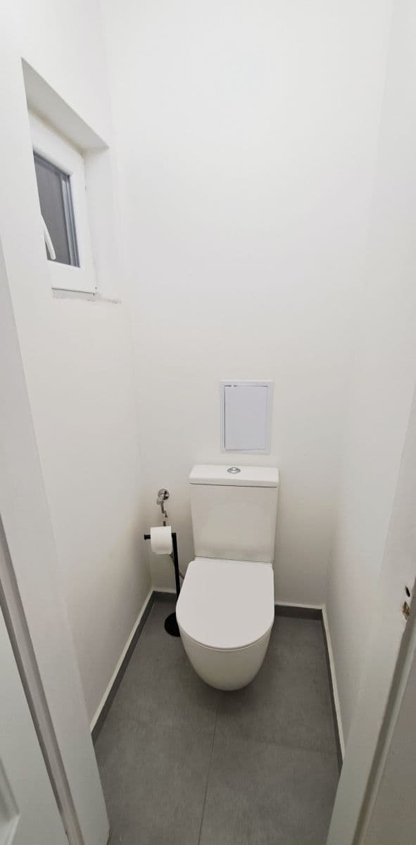 Pronájem bytu 1+1 50 m², Na Jíkalce, Plzeň, Plzeňský kraj Pronájem bytu 1+1 50 m², Na Jíkalce, Plzeň, Plzeňský kraj