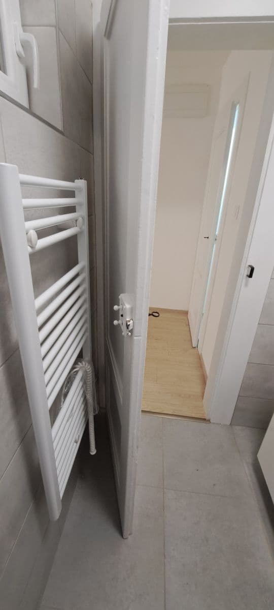 Pronájem bytu 1+1 50 m², Na Jíkalce, Plzeň, Plzeňský kraj Pronájem bytu 1+1 50 m², Na Jíkalce, Plzeň, Plzeňský kraj