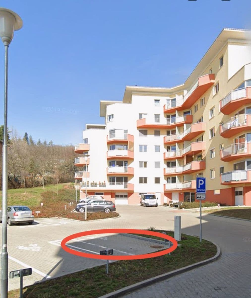 Pronájem garáže 13 m², Bělohorská, Brno, Jihomoravský kraj Pronájem garáže 13 m², Bělohorská, Brno, Jihomoravský kraj