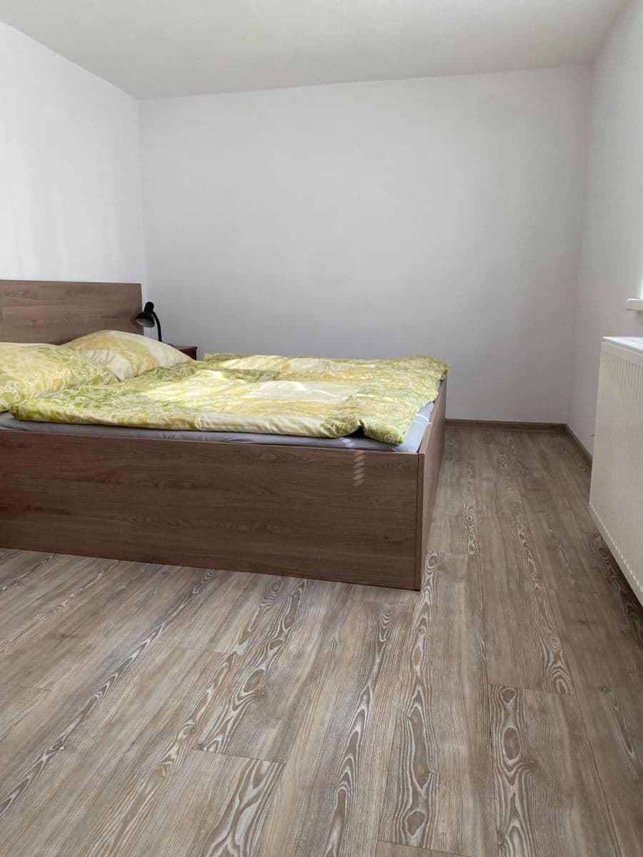 Pronájem bytu 2+1 56 m², H. Malířové, České Budějovice, Jihočeský kraj Pronájem bytu 2+1 56 m², H. Malířové, České Budějovice, Jihočeský kraj