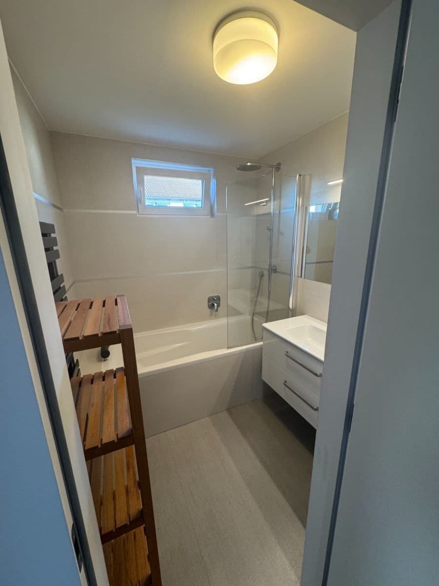 Pronájem bytu 3+1 75 m², Horní, Úžice, Středočeský kraj Pronájem bytu 3+1 75 m², Horní, Úžice, Středočeský kraj