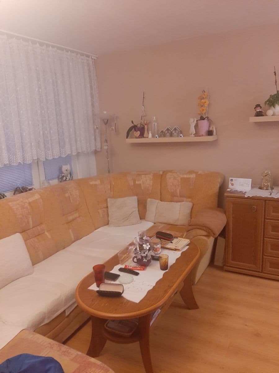 Prodej bytu 3+1 72 m², Sportovní, Mělník, Středočeský kraj Prodej bytu 3+1 72 m², Sportovní, Mělník, Středočeský kraj