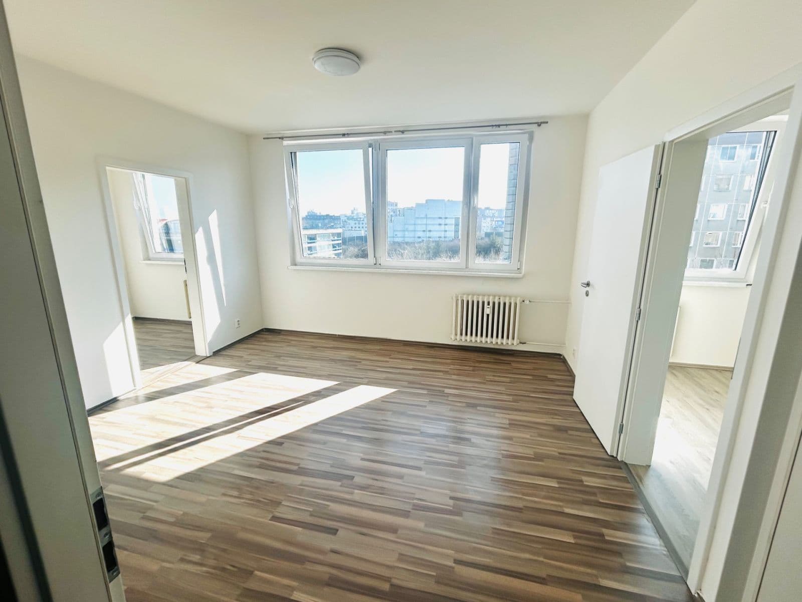 Pronájem bytu 2+1 46 m², Pražského, Praha, Praha Pronájem bytu 2+1 46 m², Pražského, Praha, Praha