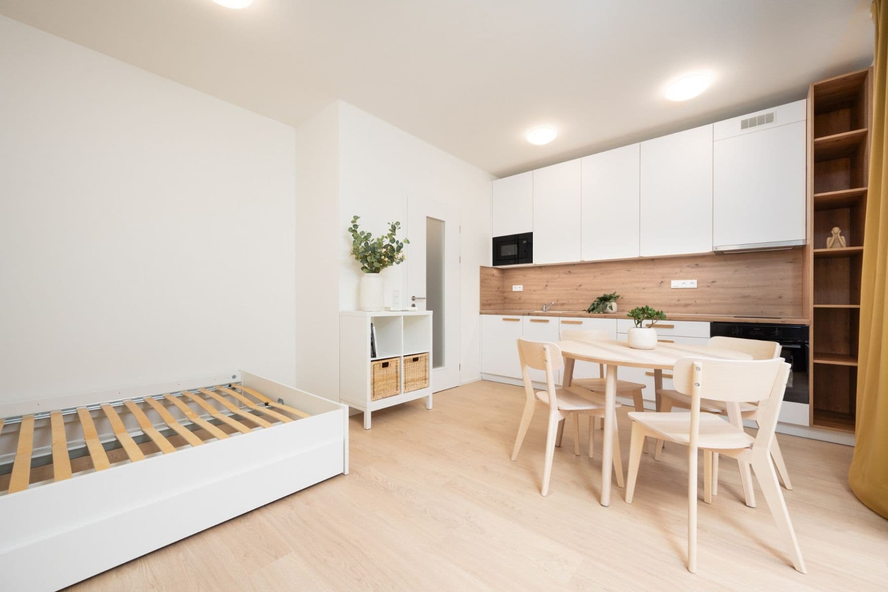 Pronájem bytu 1+kk 30 m², U Kasáren, Pohořelice, Jihomoravský kraj Pronájem bytu 1+kk 30 m², U Kasáren, Pohořelice, Jihomoravský kraj