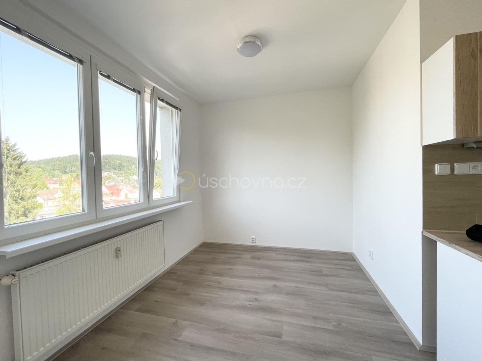 Prodej bytu 2+kk 61 m², Jeronýmova, Jablonec nad Nisou, Liberecký kraj Prodej bytu 2+kk 61 m², Jeronýmova, Jablonec nad Nisou, Liberecký kraj