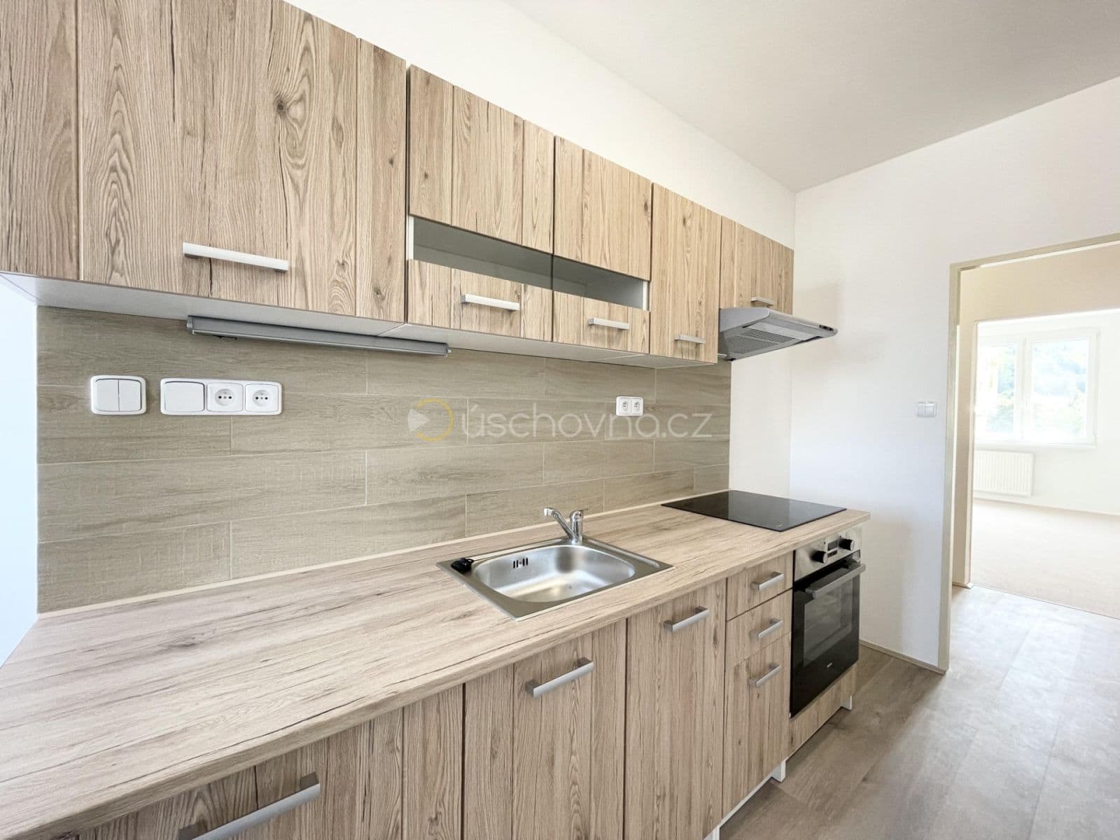 Prodej bytu 2+kk 61 m², Jeronýmova, Jablonec nad Nisou, Liberecký kraj Prodej bytu 2+kk 61 m², Jeronýmova, Jablonec nad Nisou, Liberecký kraj