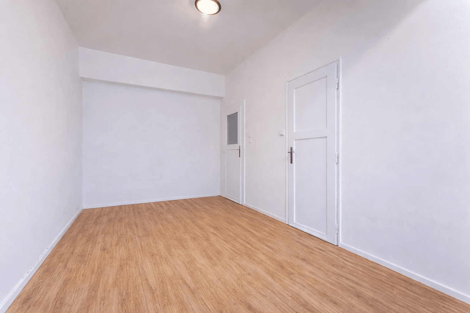 Prodej bytu 2+kk 46 m², Viklefova, Praha, Praha Prodej bytu 2+kk 46 m², Viklefova, Praha, Praha