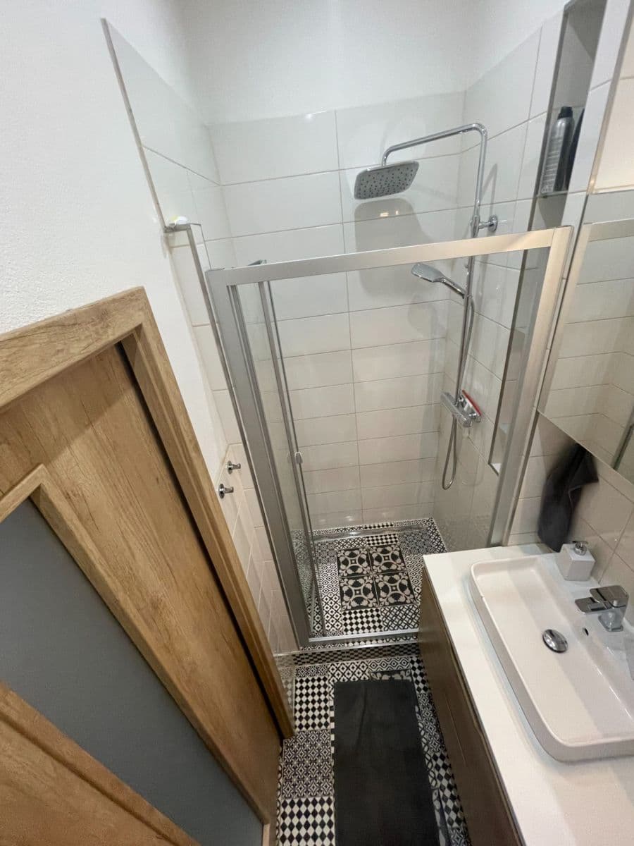 Pronájem bytu 3+kk 70 m², V Holešovičkách, Praha, Praha Pronájem bytu 3+kk 70 m², V Holešovičkách, Praha, Praha