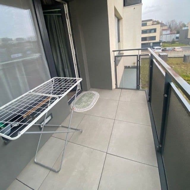 Pronájem bytu 2+kk 63 m², Zvěřinova, Praha, Praha Pronájem bytu 2+kk 63 m², Zvěřinova, Praha, Praha