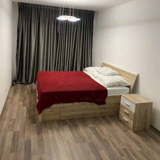 Pronájem bytu 2+kk 63 m², Zvěřinova, Praha, Praha Pronájem bytu 2+kk 63 m², Zvěřinova, Praha, Praha