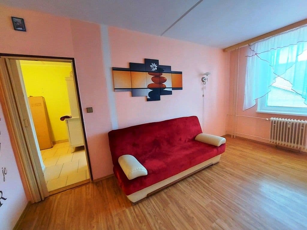 Pronájem bytu 2+kk 42 m², Sídliště pionýrů, Úštěk, Ústecký kraj Pronájem bytu 2+kk 42 m², Sídliště pionýrů, Úštěk, Ústecký kraj