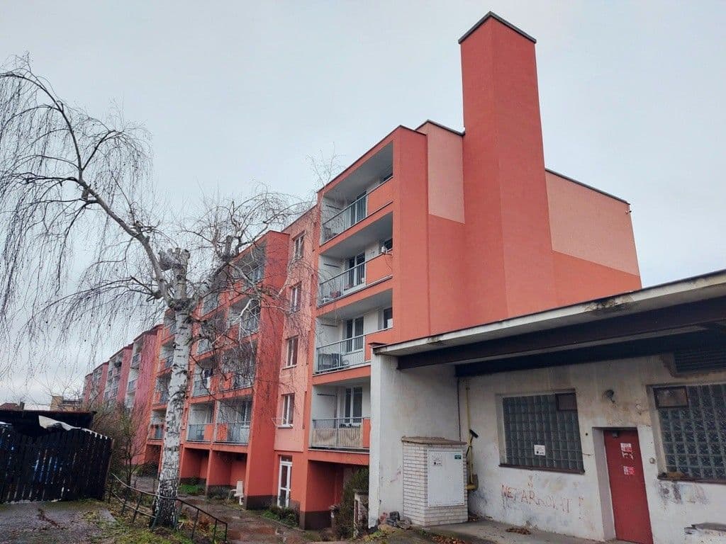 Pronájem bytu 2+kk 42 m², Sídliště pionýrů, Úštěk, Ústecký kraj Pronájem bytu 2+kk 42 m², Sídliště pionýrů, Úštěk, Ústecký kraj