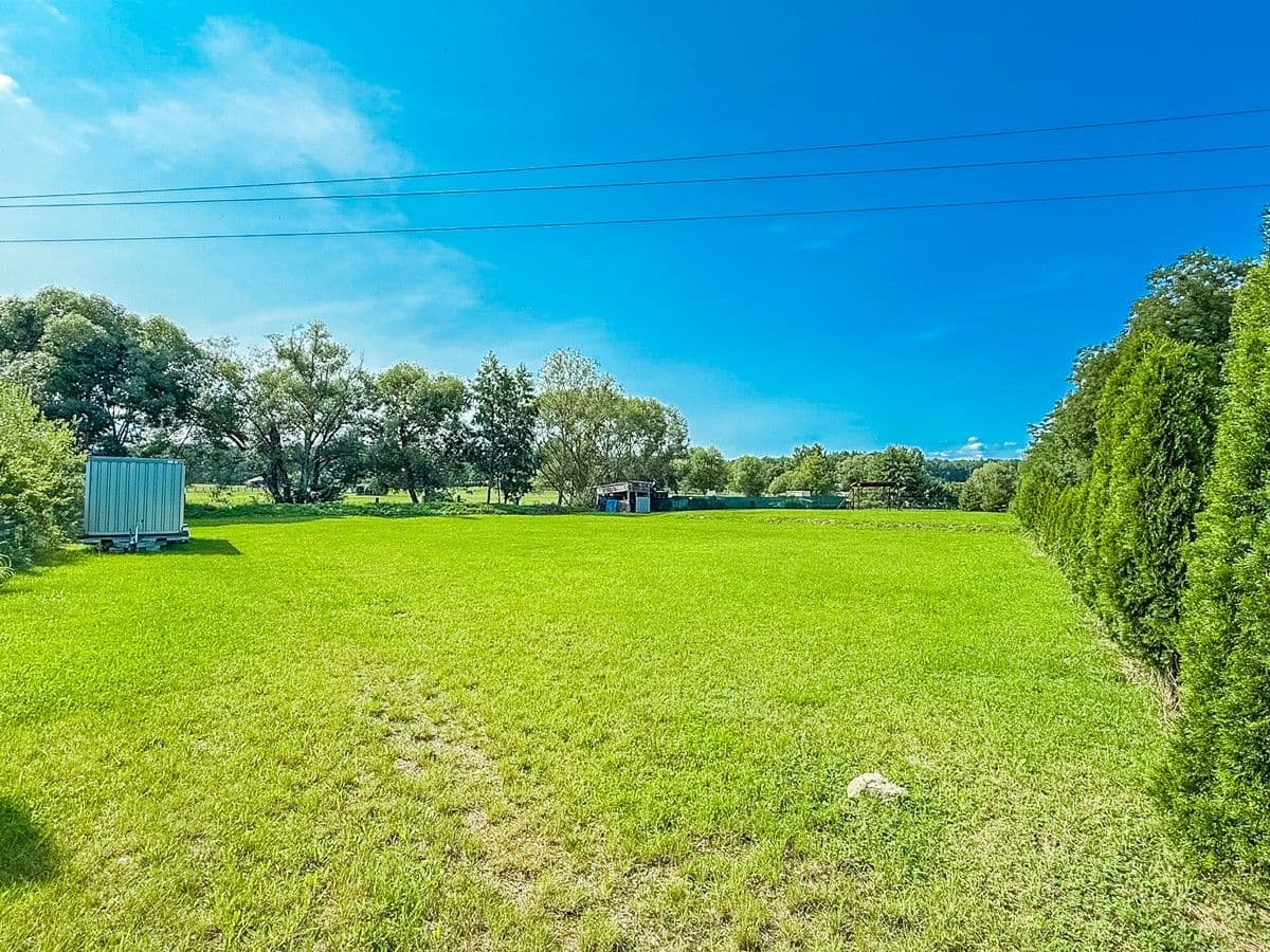 Prodej pozemku 1.868 m², Lhenice, Jihočeský kraj Prodej pozemku 1.868 m², Lhenice, Jihočeský kraj