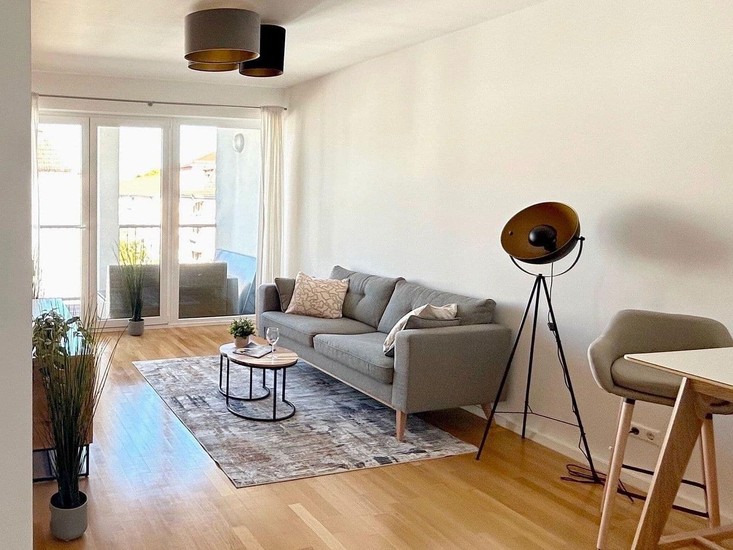 Prodej bytu 2+1 56 m², Weserstr. 41, Berlin, Berlín Prodej bytu 2+1 56 m², Weserstr. 41, Berlin, Berlín