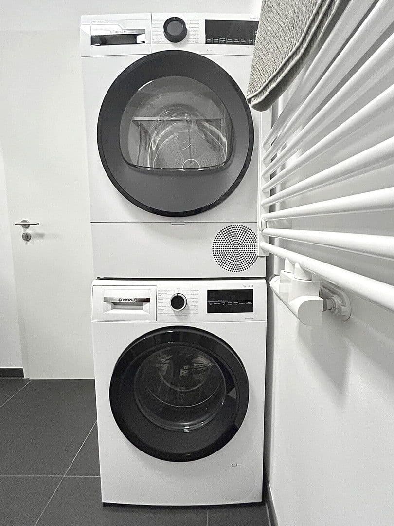 Prodej bytu 2+1 56 m², Weserstr. 41, Berlin, Berlín Prodej bytu 2+1 56 m², Weserstr. 41, Berlin, Berlín