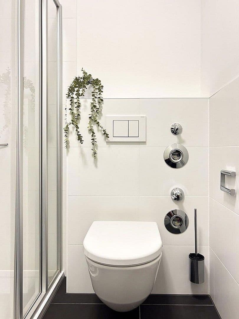 Prodej bytu 2+1 56 m², Weserstr. 41, Berlin, Berlín Prodej bytu 2+1 56 m², Weserstr. 41, Berlin, Berlín