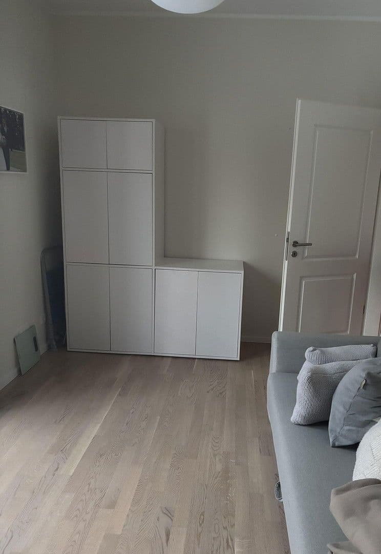 Pronájem bytu 3+1 85 m², Rissener Landstrasse 197, Hamburg, Hamburg Pronájem bytu 3+1 85 m², Rissener Landstrasse 197, Hamburg, Hamburg