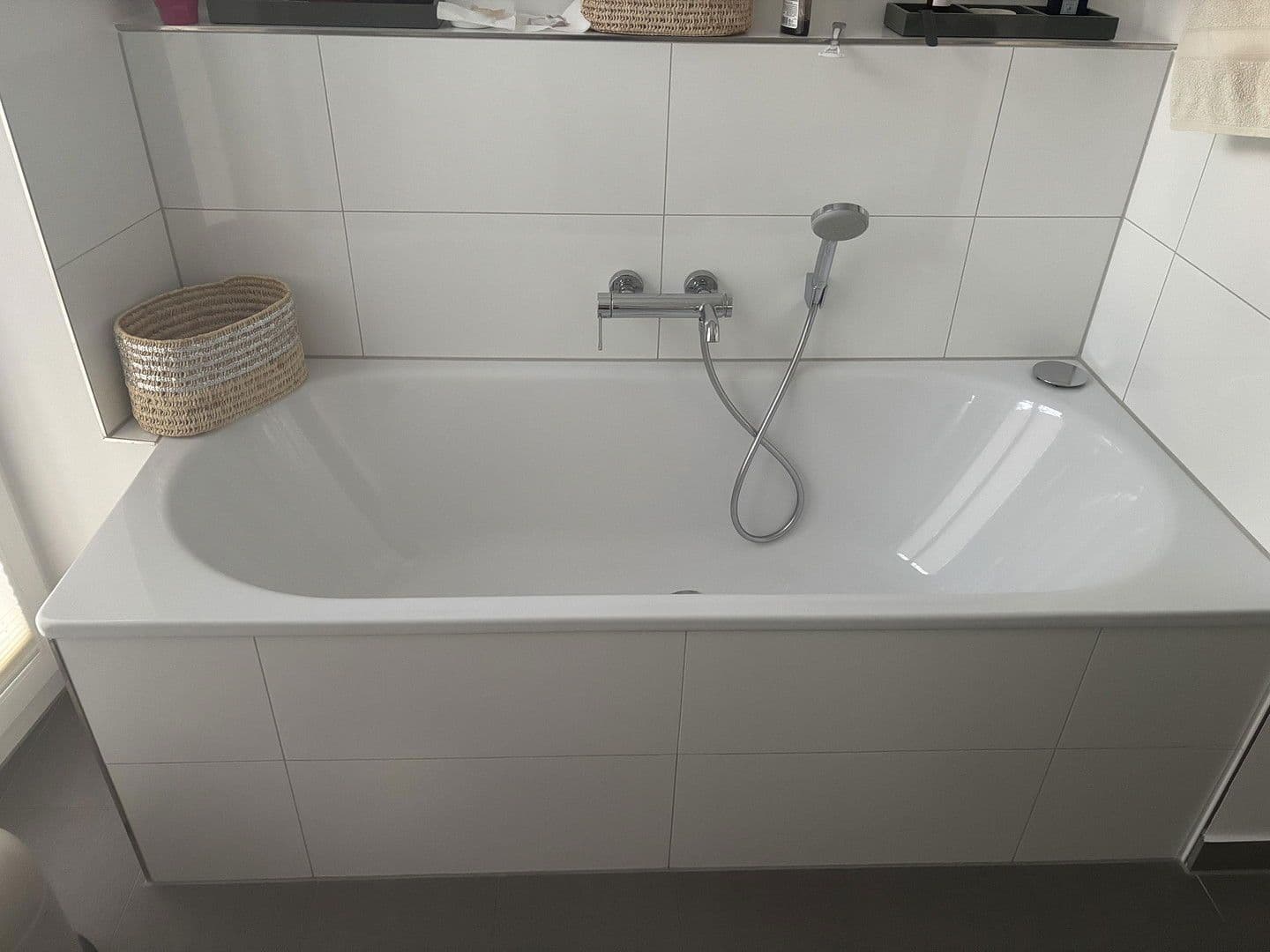 Pronájem bytu 3+1 85 m², Rissener Landstrasse 197, Hamburg, Hamburg Pronájem bytu 3+1 85 m², Rissener Landstrasse 197, Hamburg, Hamburg