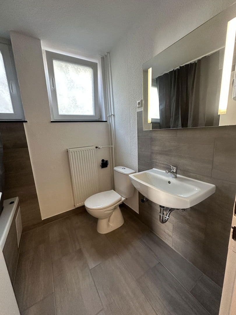 Pronájem bytu 2+1 47 m², Mannheim, Bádensko-Württembersko Pronájem bytu 2+1 47 m², Mannheim, Bádensko-Württembersko