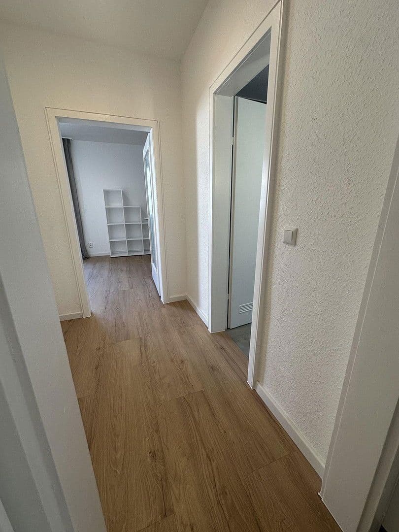 Pronájem bytu 2+1 47 m², Mannheim, Bádensko-Württembersko Pronájem bytu 2+1 47 m², Mannheim, Bádensko-Württembersko