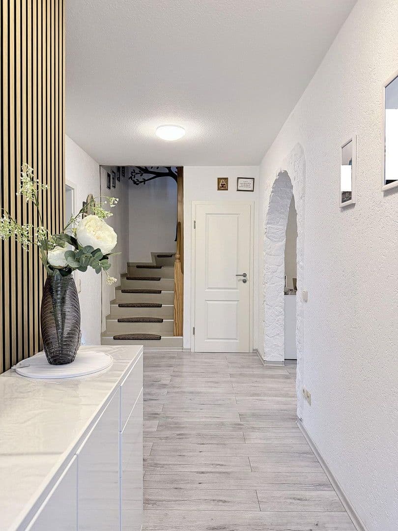 Prodej domu 124 m², pozemek 296 m², Stade, Dolní Sasko Prodej domu 124 m², pozemek 296 m², Stade, Dolní Sasko