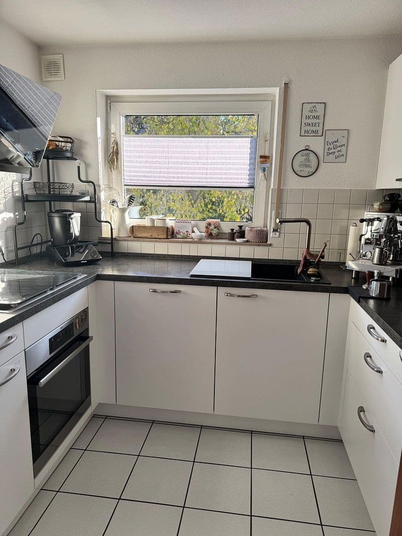 Prodej bytu 3+1 74 m², Erdmannhausen, Bádensko-Württembersko Prodej bytu 3+1 74 m², Erdmannhausen, Bádensko-Württembersko