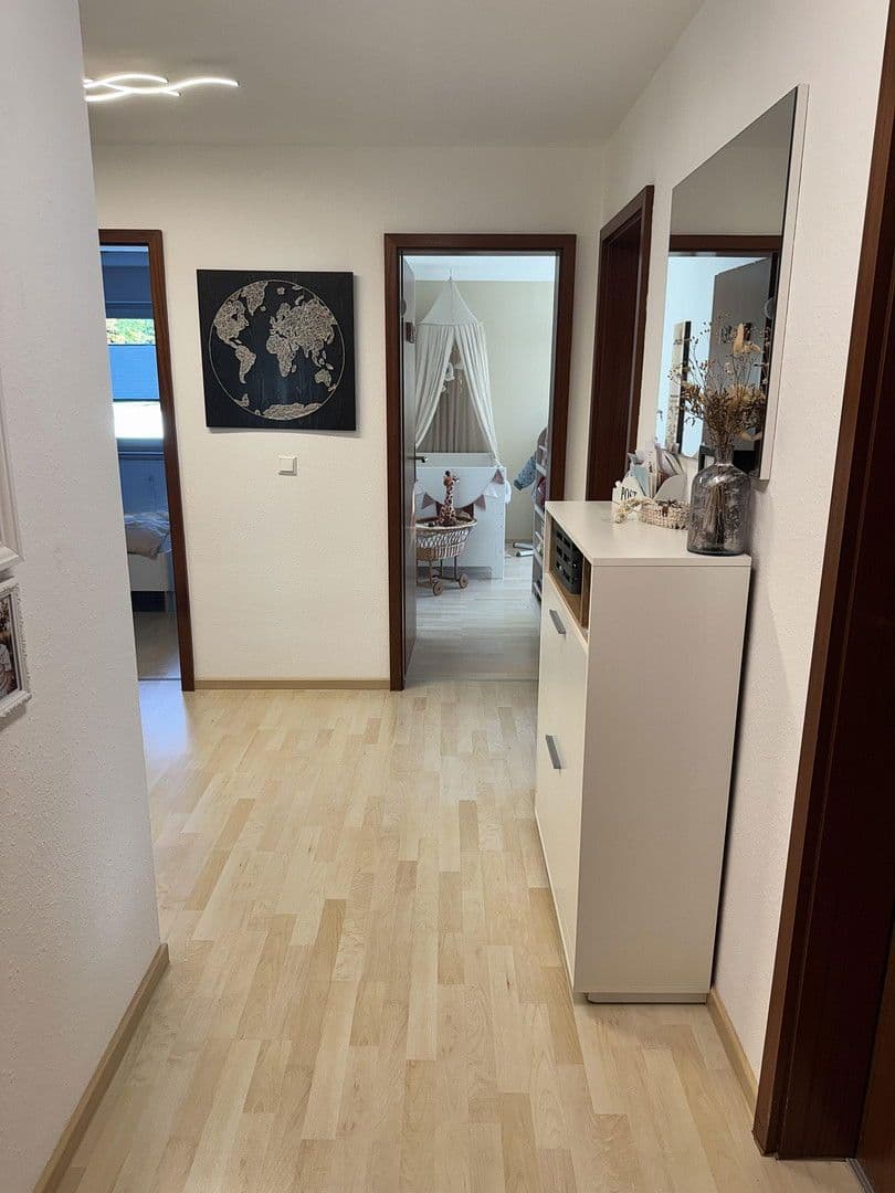 Prodej bytu 3+1 74 m², Erdmannhausen, Bádensko-Württembersko Prodej bytu 3+1 74 m², Erdmannhausen, Bádensko-Württembersko