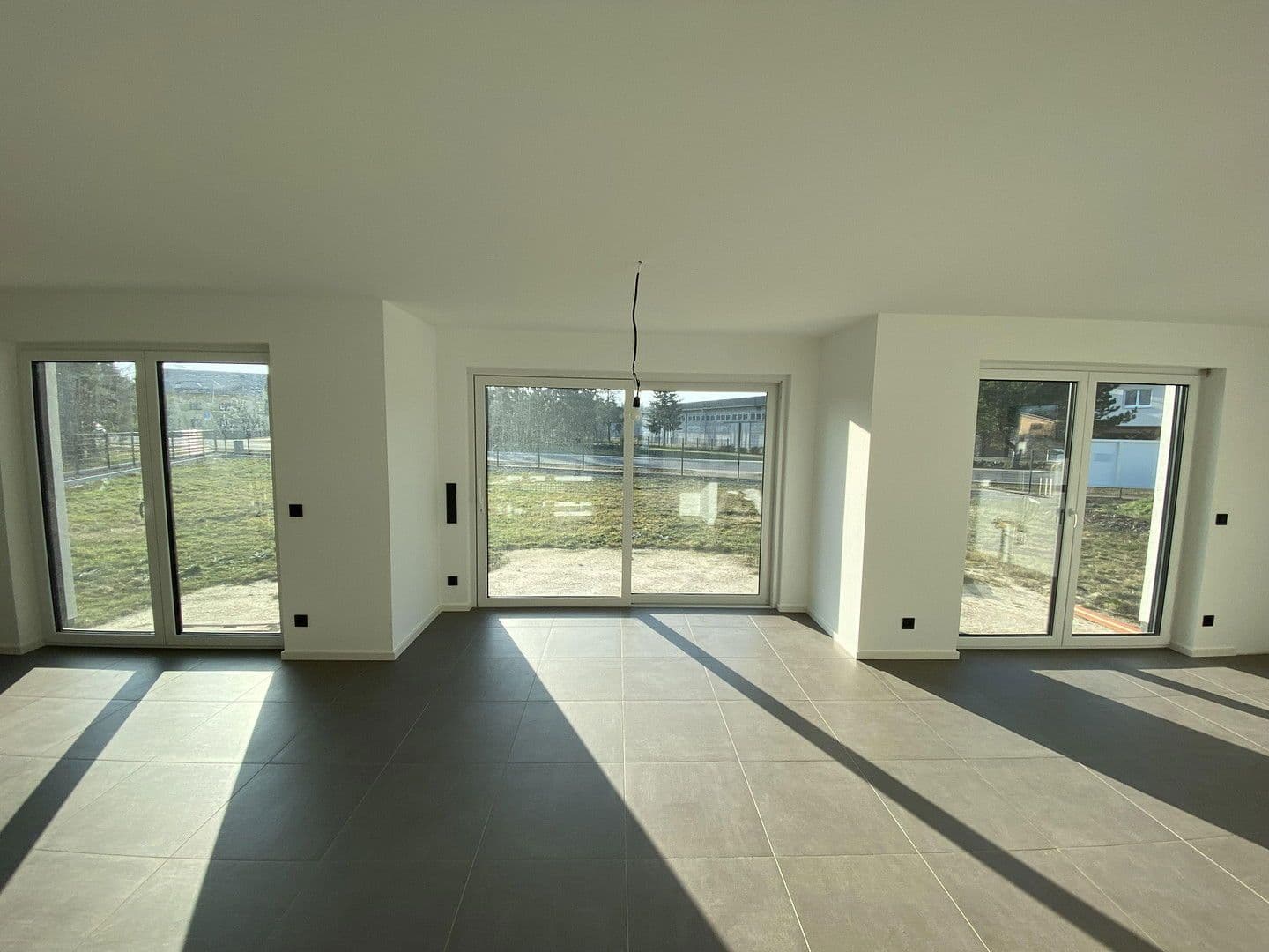 Prodej domu 151 m², pozemek 920 m², Ponnsdorfer Weg 4 A, Sonnewalde, Braniborsko Prodej domu 151 m², pozemek 920 m², Ponnsdorfer Weg 4 A, Sonnewalde, Braniborsko