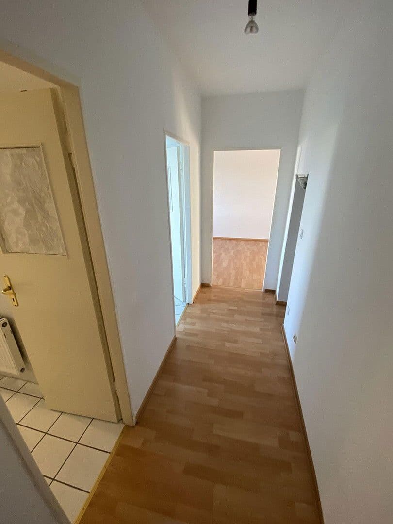 Pronájem bytu 2+1 50 m², Schillerstr. 17b, Rödermark, Hessen Pronájem bytu 2+1 50 m², Schillerstr. 17b, Rödermark, Hessen