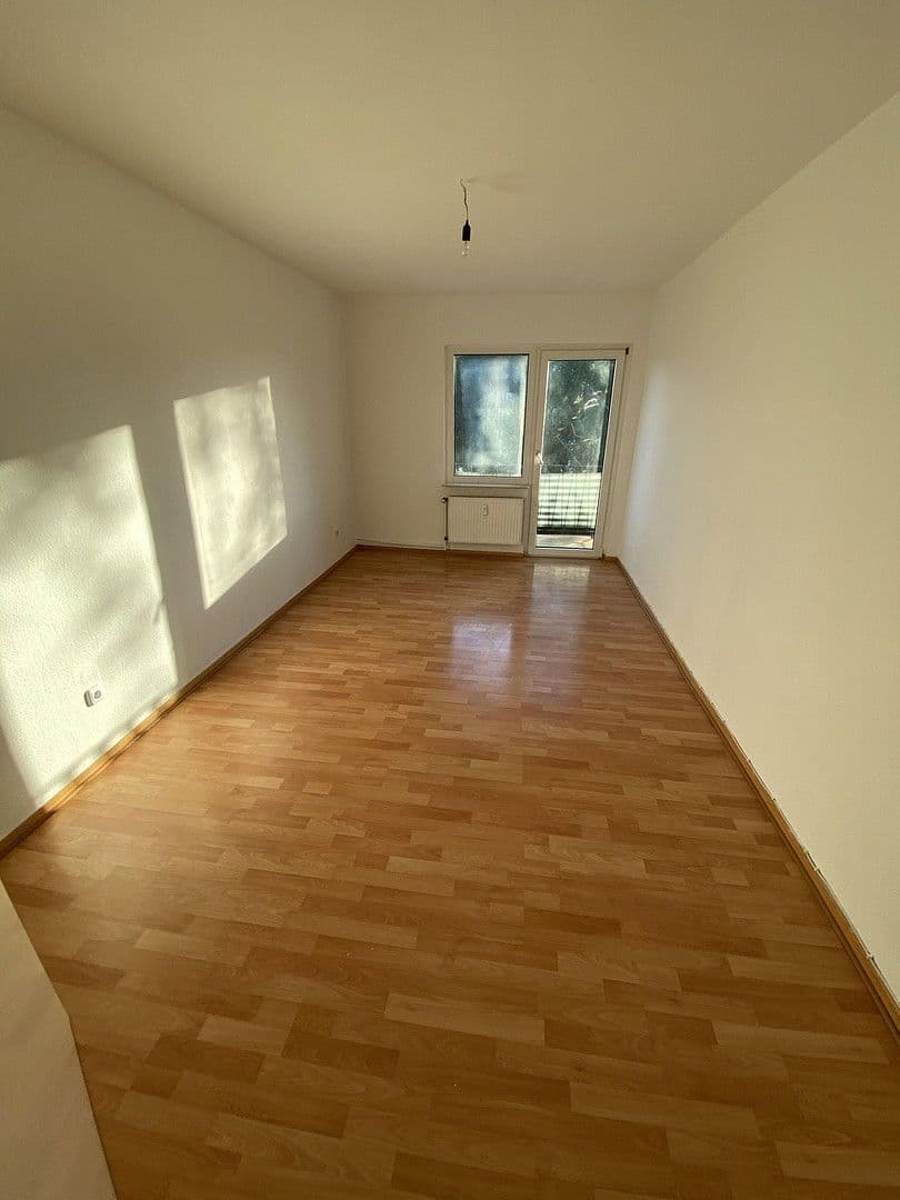 Pronájem bytu 2+1 50 m², Schillerstr. 17b, Rödermark, Hessen Pronájem bytu 2+1 50 m², Schillerstr. 17b, Rödermark, Hessen