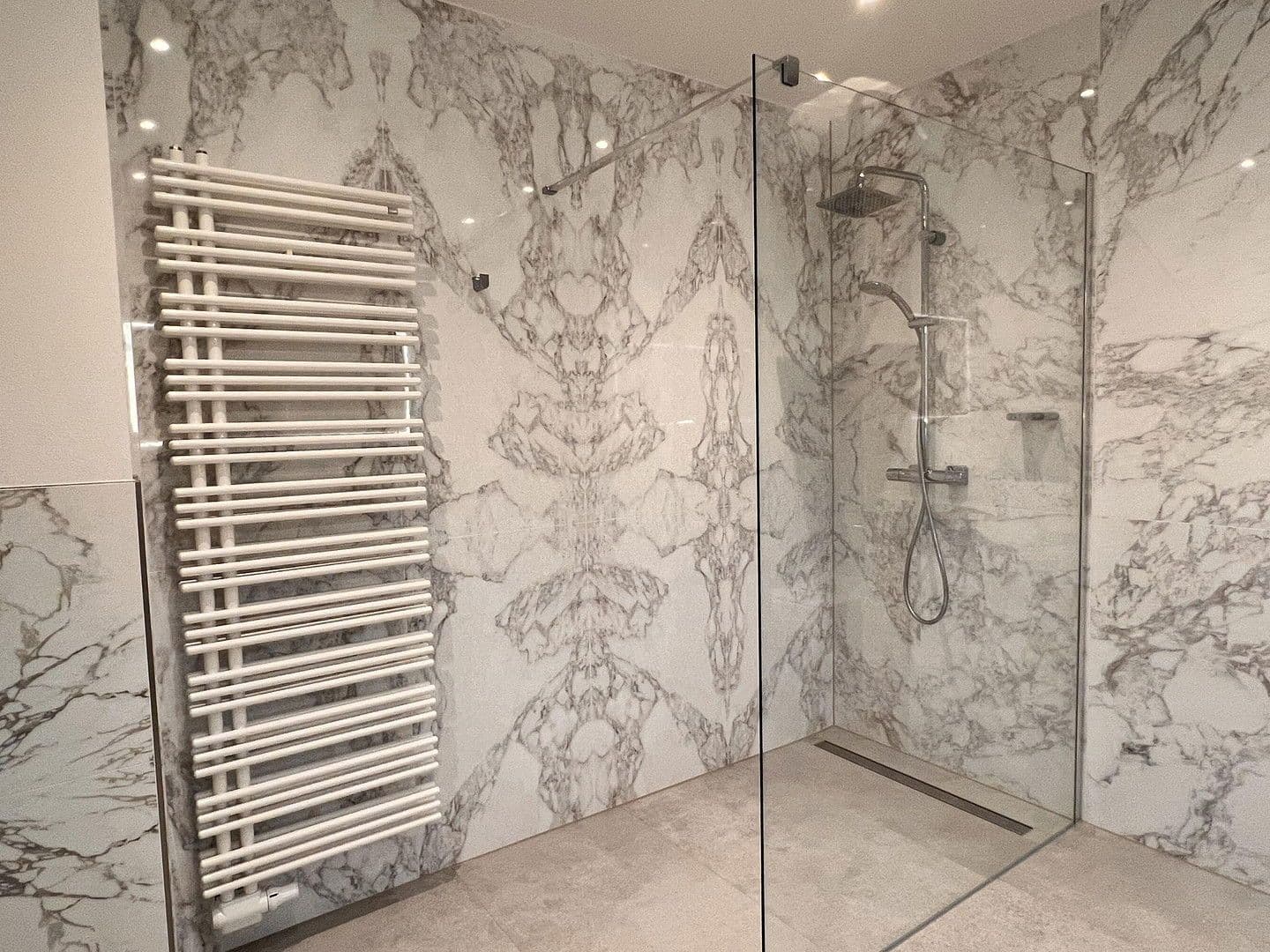 Pronájem bytu 3+1 77 m², Ihringshäuser Straße 12, Kassel, Hessen Pronájem bytu 3+1 77 m², Ihringshäuser Straße 12, Kassel, Hessen