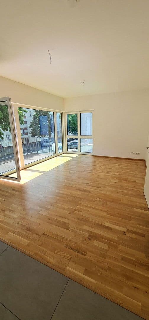 Pronájem bytu 2+1 73 m², Am Gutspark 2, Berlin, Berlín Pronájem bytu 2+1 73 m², Am Gutspark 2, Berlin, Berlín