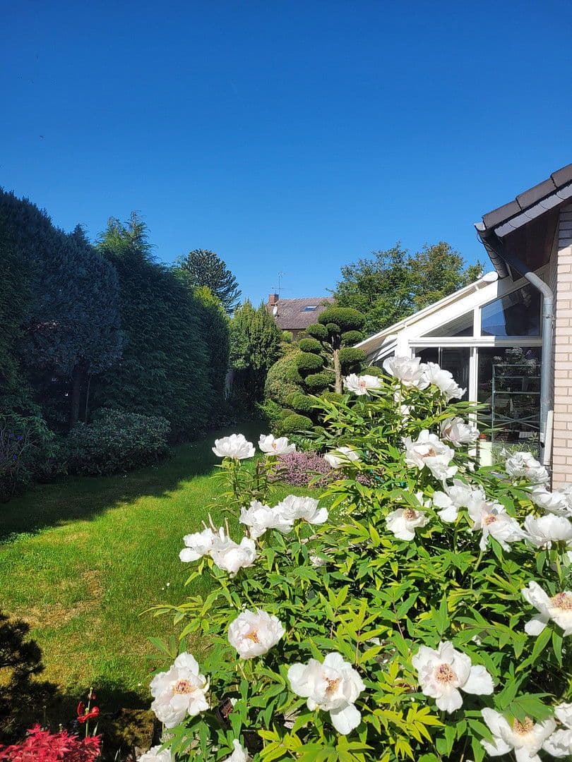 Prodej domu 120 m², pozemek 555 m², Groß-Umstadt, Hessen Prodej domu 120 m², pozemek 555 m², Groß-Umstadt, Hessen