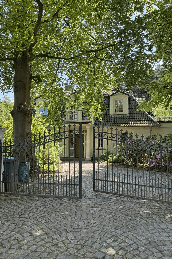 Pronájem domu 198 m², pozemek 1.068 m², Hamburg, Hamburg Pronájem domu 198 m², pozemek 1.068 m², Hamburg, Hamburg