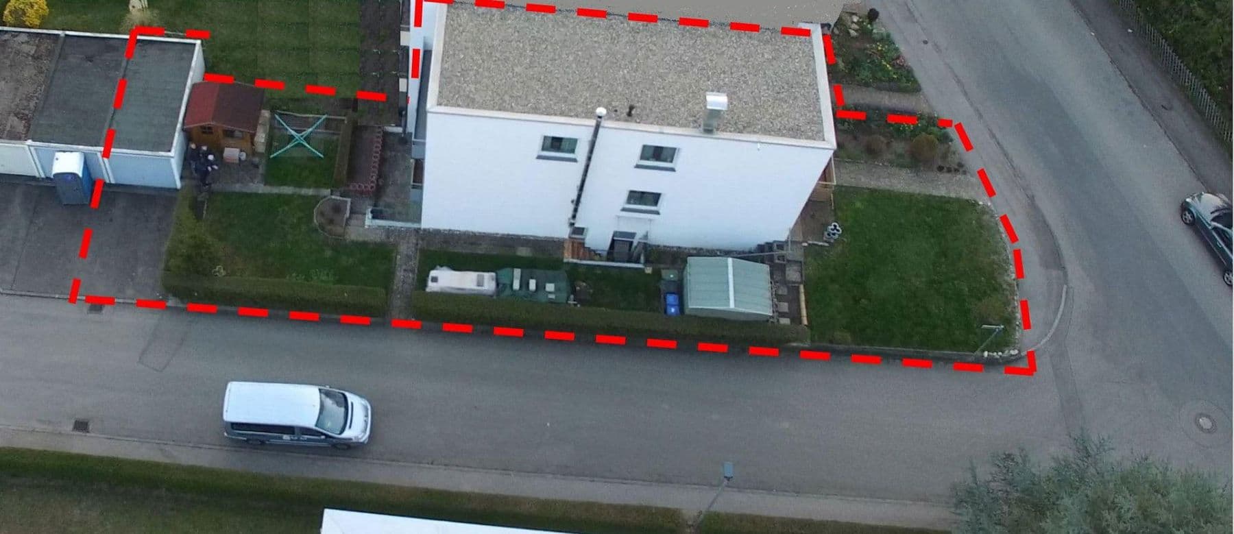 Prodej domu 135 m², pozemek 341 m², Brahmsstraße 24, Herrenberg, Bádensko-Württembersko Prodej domu 135 m², pozemek 341 m², Brahmsstraße 24, Herrenberg, Bádensko-Württembersko