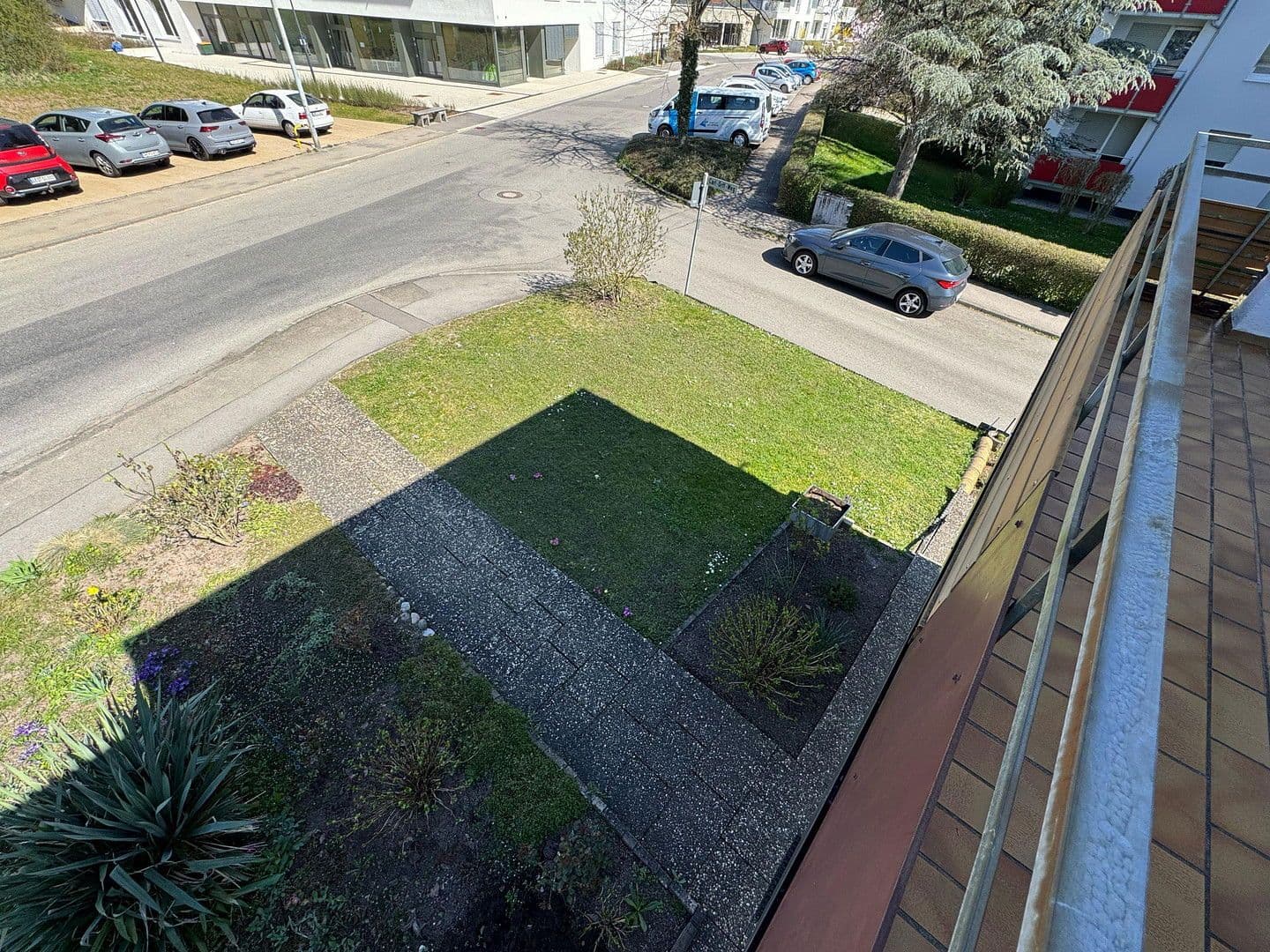 Prodej domu 135 m², pozemek 341 m², Brahmsstraße 24, Herrenberg, Bádensko-Württembersko Prodej domu 135 m², pozemek 341 m², Brahmsstraße 24, Herrenberg, Bádensko-Württembersko