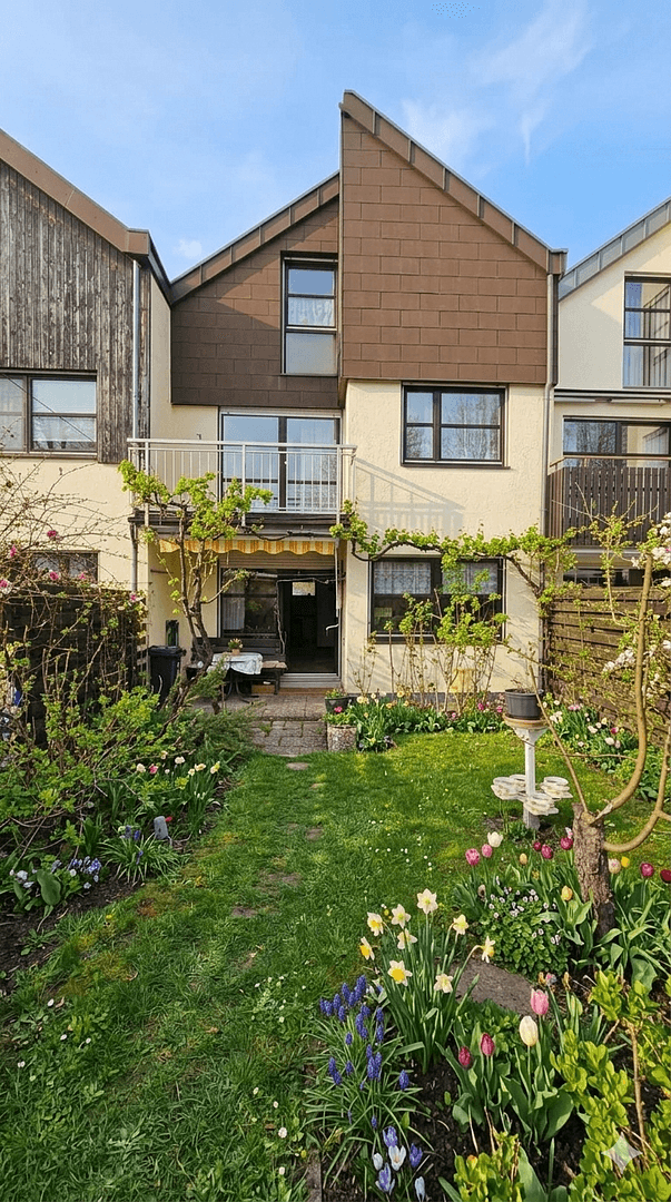 Prodej domu 142 m², pozemek 205 m², Puchheim, Bavorsko Prodej domu 142 m², pozemek 205 m², Puchheim, Bavorsko