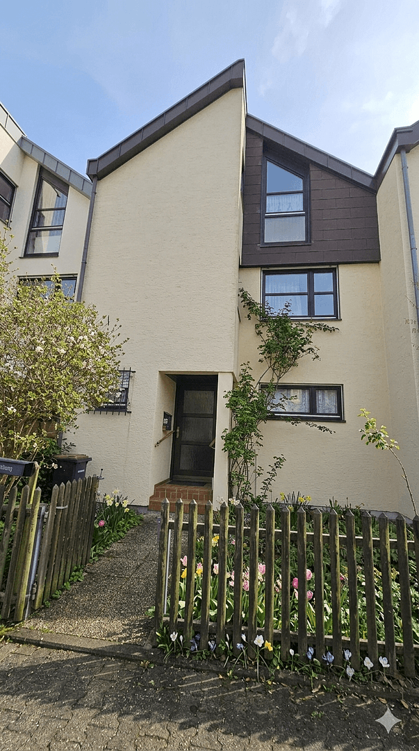 Prodej domu 142 m², pozemek 205 m², Puchheim, Bavorsko Prodej domu 142 m², pozemek 205 m², Puchheim, Bavorsko