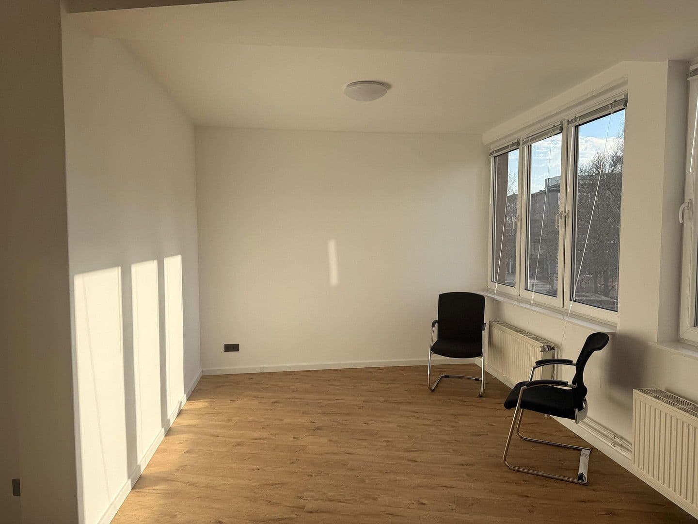 Pronájem kanceláře 48 m², Hamburg, Hamburg Pronájem kanceláře 48 m², Hamburg, Hamburg